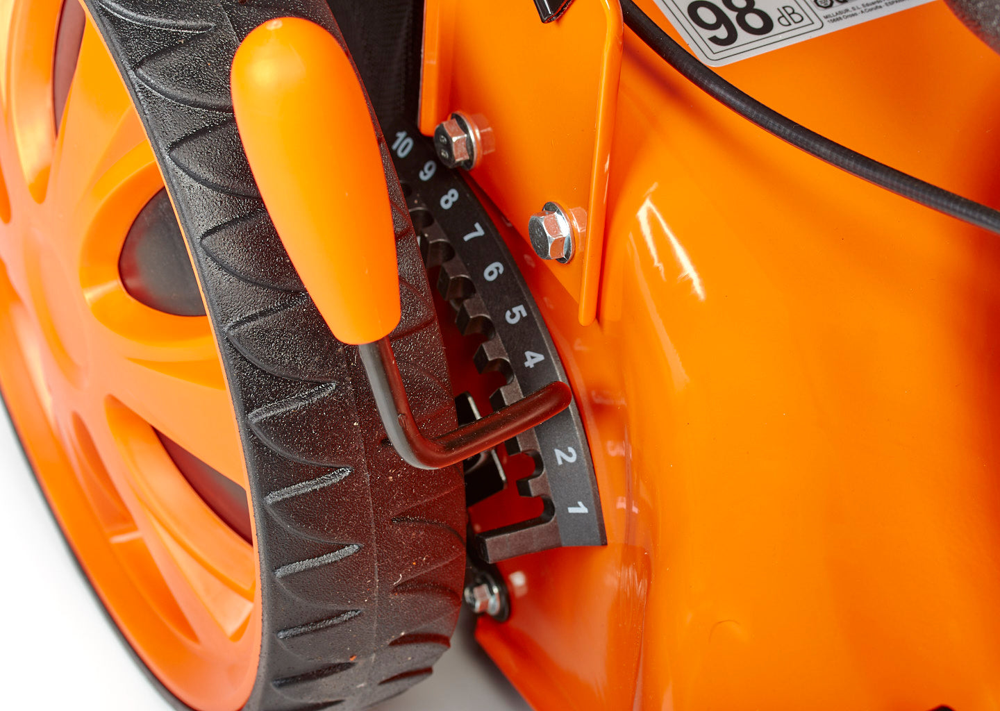 Cortacésped autopropulsado ANOVA CC251T 5 HP 173 cc | Ancho 51 cm 4en1