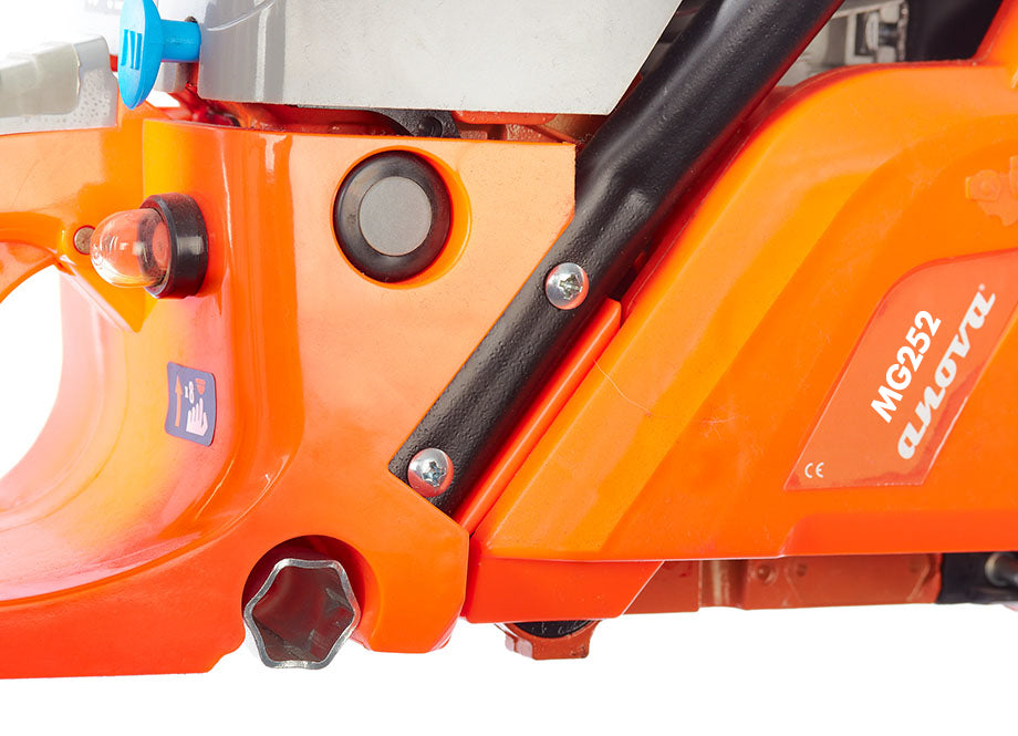 Motosierra ANOVA Plus MG252 52 cc 2,8 HP | Espada 45 cm · Motor 2 tiempos